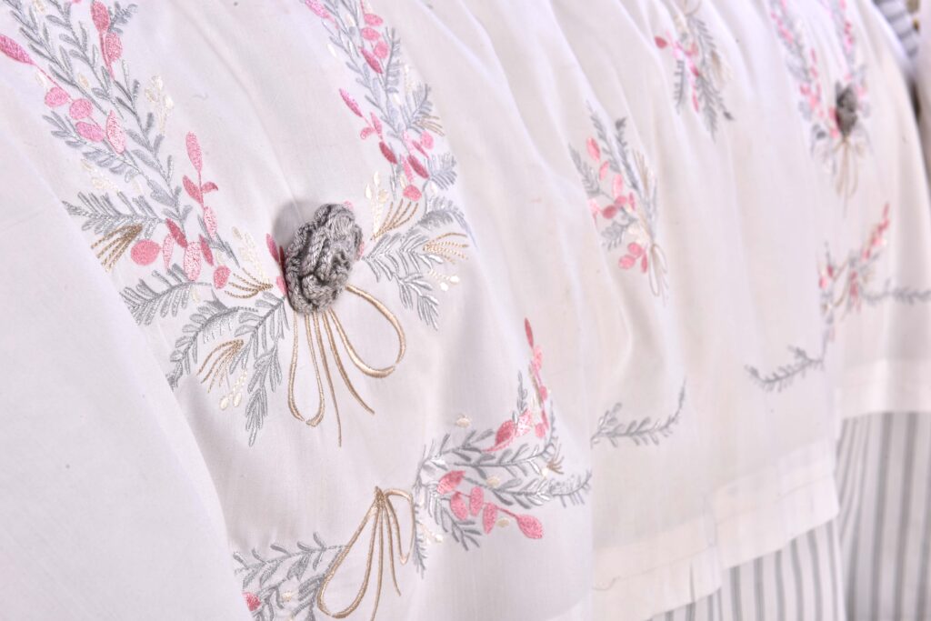 balady tex | جهاز العروسة: قائمة مفروشات السرير الأساسية 01066868884 